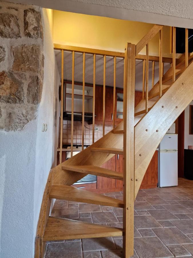 House Riva Leilighet Pirovac Eksteriør bilde